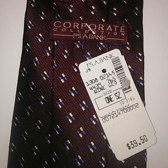 NWT Men's JoS A. Bank Tie - Picture 4 of 4